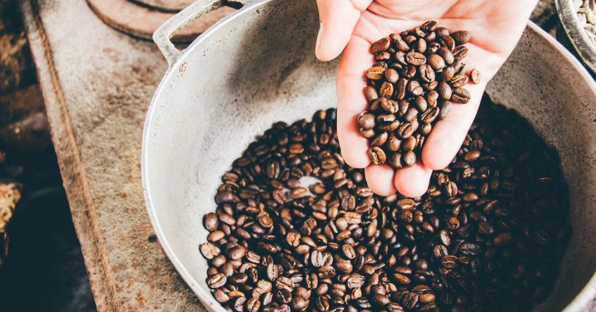 3 DIY Coffee Scrub Recipes with Essential Oils