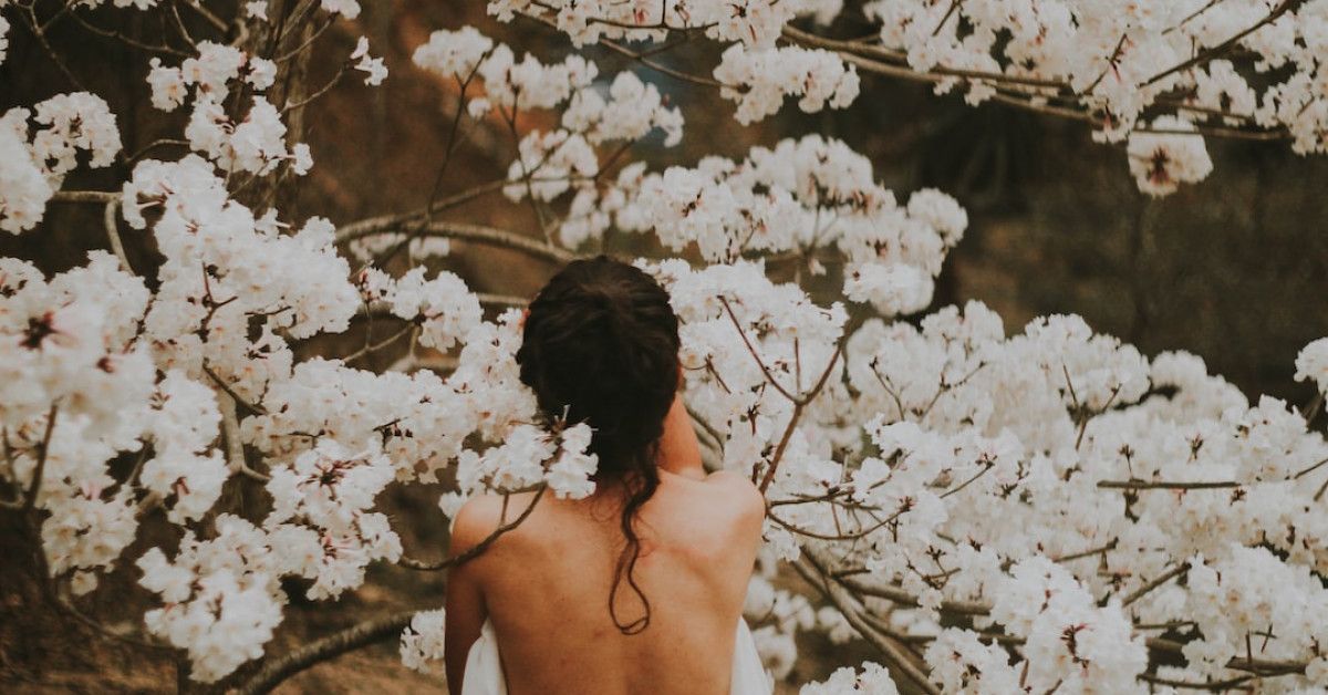 Simple recipe for making homemade body butter with two ingredients