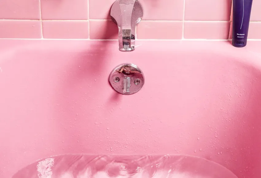 Learn to make homemade bubble bath with these 6 recipes