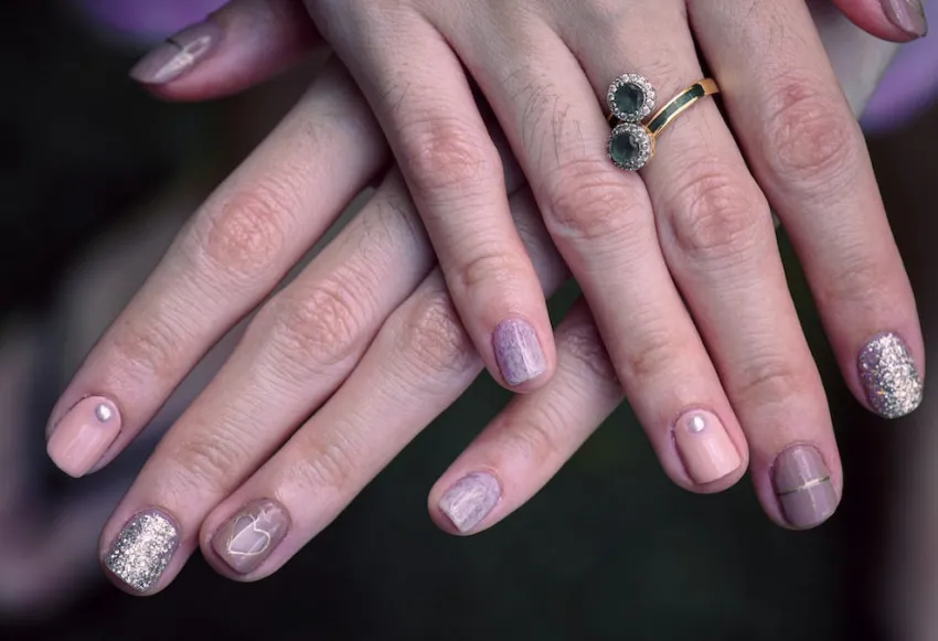 Complete guide to non-toxic nail polish for healthier manicures.